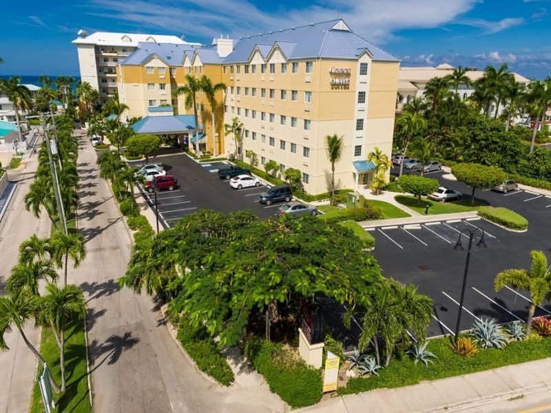 Hampton By Hilton Grand Cayman Seven Mile Beach George Town Exterior foto